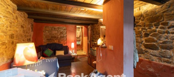 2 Schlafzimmer Haus in Pescia, Italy, Nr. 292092 8