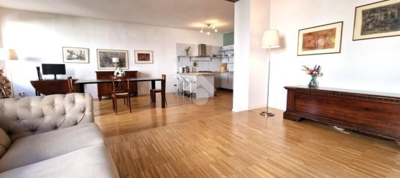 3 bedrooms Apartment in Vicenza, Italy No. 370374 6