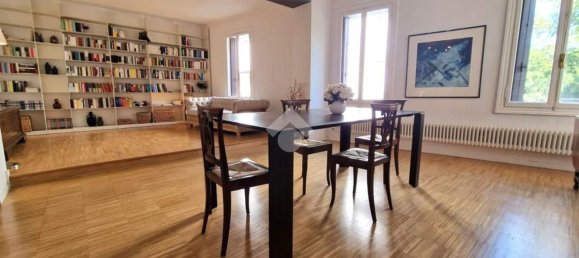 3 bedrooms Apartment in Vicenza, Italy No. 370374 4