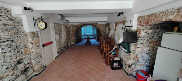 9 Schlafzimmer Wohnung in Rapallo, Italy, Nr. 339969 10