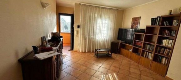 7 rooms House in Rome, Italy No. 15042 16