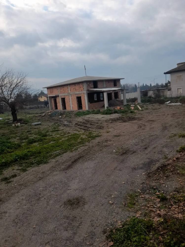 4 rooms Villa in Benevento, Italy No. 84265