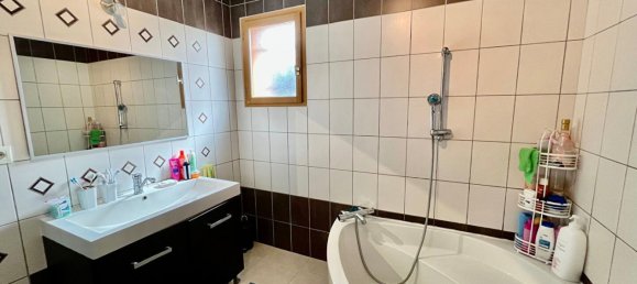 4 bedrooms House in Le Pont-de-Beauvoisin, France No. 273012 12