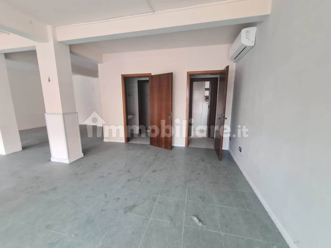 5-salle Propriété commerciale à Vigonza, Italy No. 347231