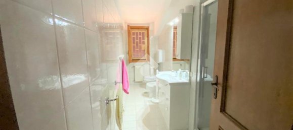 6-Zimmer Villa in Guidonia Montecelio, Italy, Nr. 8283 21