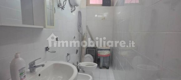 Gewerbliche Immobilie in Naples, Italy 415m², Nr. 270435 9