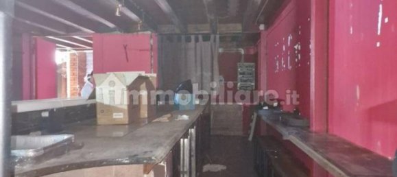 Gewerbliche Immobilie in Naples, Italy 415m², Nr. 270435 18