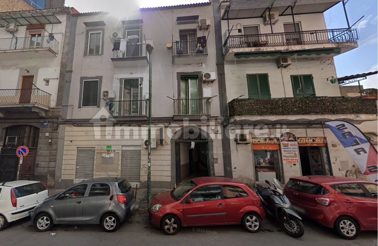 Gewerbliche Immobilie in Naples, Italy 415m², Nr. 270435