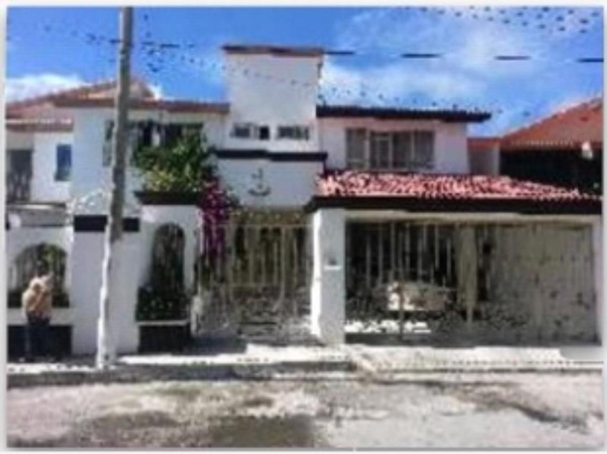 4 bedrooms House in Mexico No. 150759
