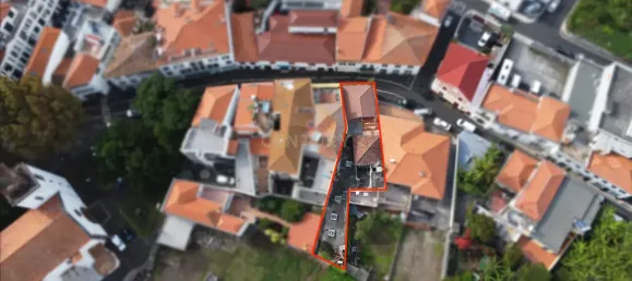 5 bedrooms Building in Machico, Portugal No. 128617 3