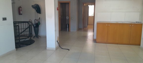 92m² Commercial property in Montcada i Reixac, Spain No. 171872 16