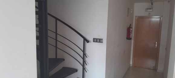 92m² Commercial property in Montcada i Reixac, Spain No. 171872 5