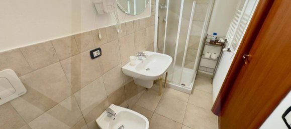 Hotel de 4 habitaciónes en Matera, Italy No. 17512 12