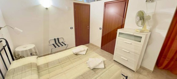 Hotel de 4 habitaciónes en Matera, Italy No. 17512 6