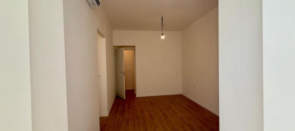 Apartamento de 3 dormitorios en Trieste, Italy No. 363099 17