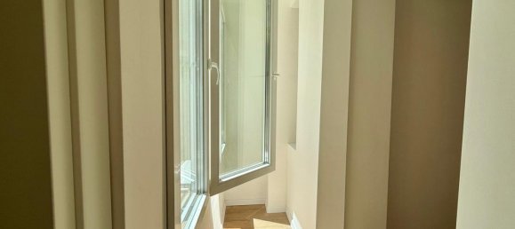 Apartamento de 3 dormitorios en Trieste, Italy No. 363099 21