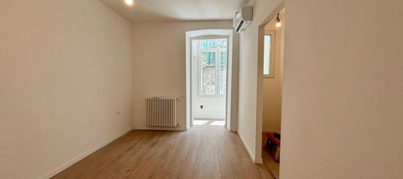 Apartamento de 3 dormitorios en Trieste, Italy No. 363099 15