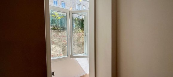 Apartamento de 3 dormitorios en Trieste, Italy No. 363099 16