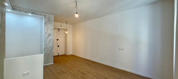 Apartamento de 3 dormitorios en Trieste, Italy No. 363099 4