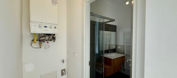 Apartamento de 3 dormitorios en Trieste, Italy No. 363099 18