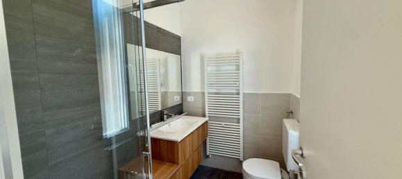 Apartamento de 3 dormitorios en Trieste, Italy No. 363099 19