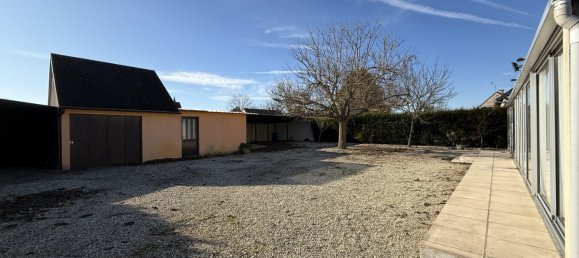 2 bedrooms House in Souesmes, France No. 40868 2