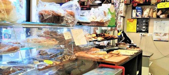 1 room Commercial property in Rome, Italy No. 92988 7