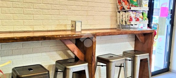 1 room Commercial property in Rome, Italy No. 92988 5