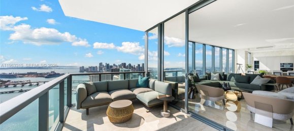 4 Schlafzimmer Gewerbliche Immobilien in Miami, USA, Nr. 615572 25