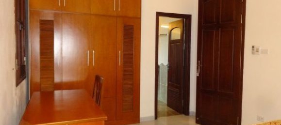 4 bedrooms House in Tay Ho, Vietnam No. 1977 11