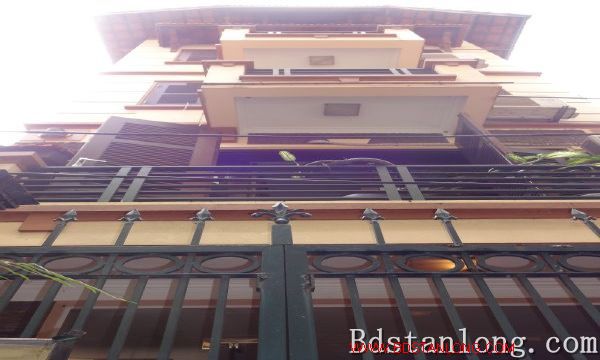 4 bedrooms House in Tay Ho, Vietnam No. 1977