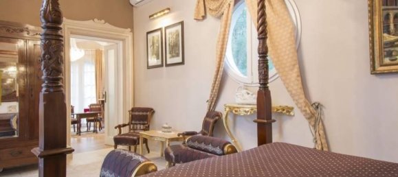 20 rooms Villa in Barga, Italy No. 26236 28