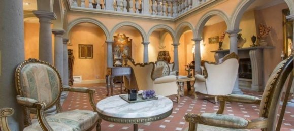 20 rooms Villa in Barga, Italy No. 26236 41