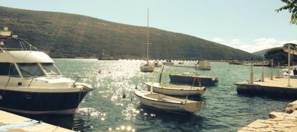 12 bedrooms Land in Herceg Novi, Montenegro No. 152 5