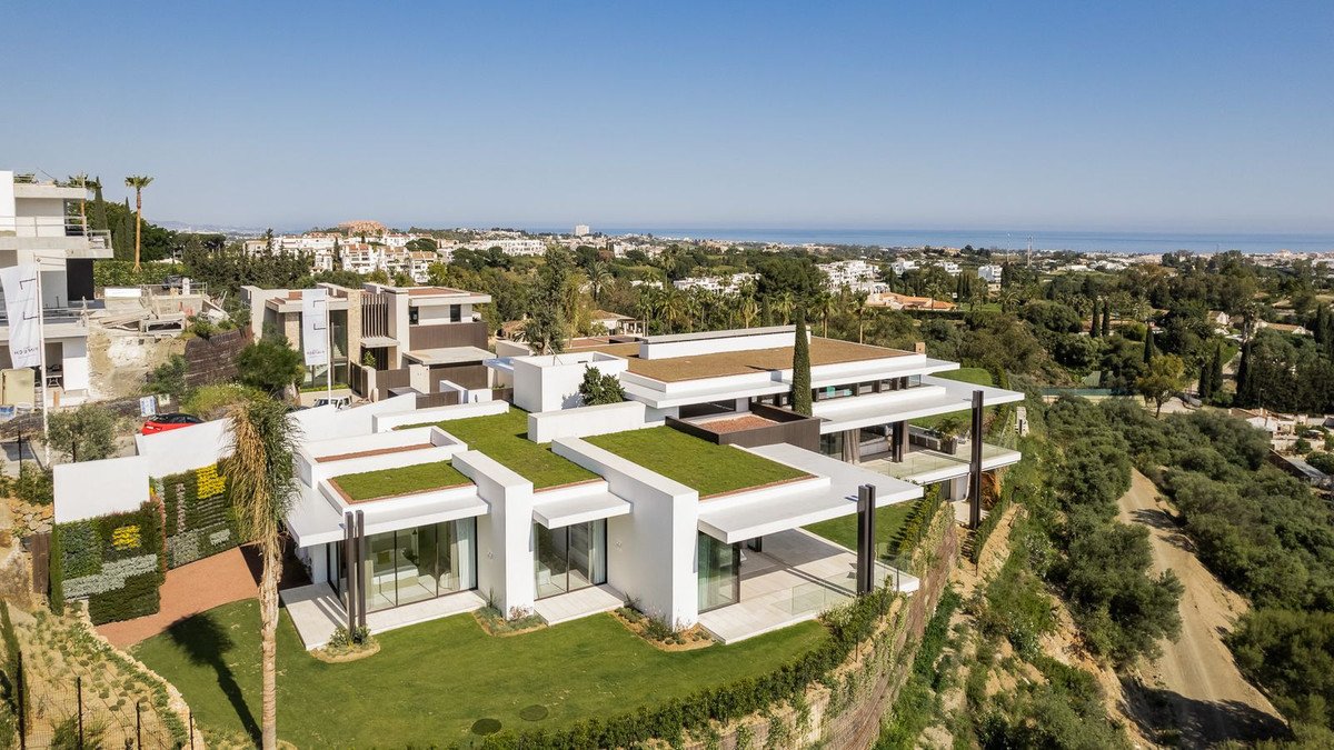 Villa T6 em La Quinta, Spain N.º 3340