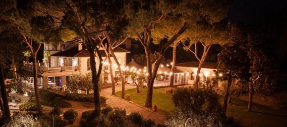 8 Schlafzimmer Villa in Passignano sul Trasimeno, Italy, Nr. 1552 9