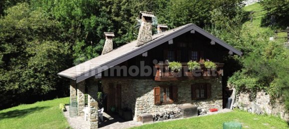 Вилла с 2 спальнями в Граведона эд Унити, Италия № 355689 23