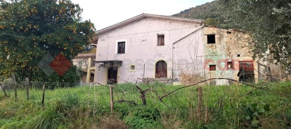 4 rooms House in Sora, Italy No. 28879 9