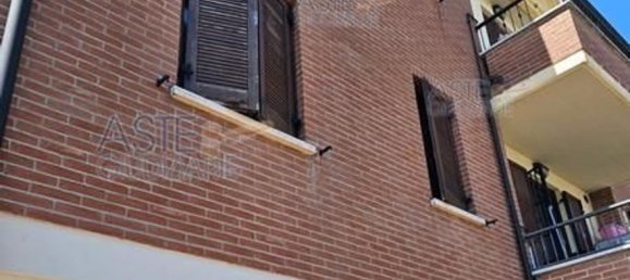 4 rooms Apartment in San Prospero, Italy No. 95047 28