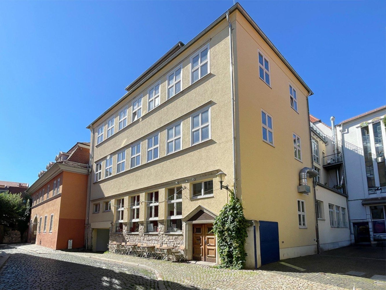 Коммерческая недвижимость 156м² в Эрфурт, Германия № 19298