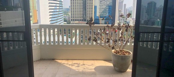 3 bedrooms Condo in Bangkok, Thailand No. 6776 12
