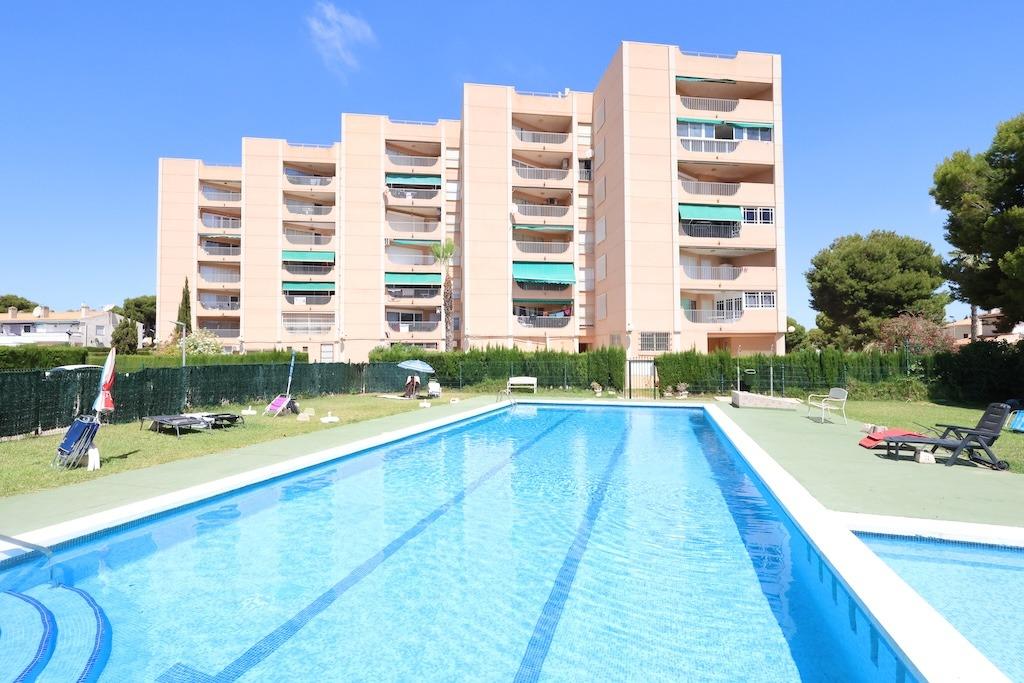 Apartamento T3 em La Zenia, Spain N.º 366962
