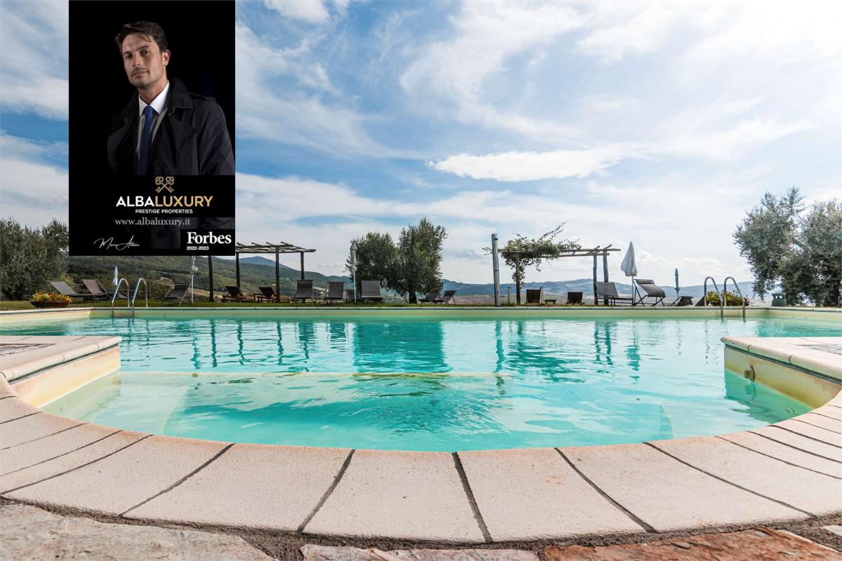 7 bedrooms Villa in Sarteano, Italy No. 451