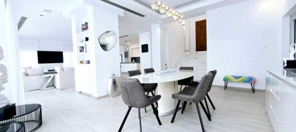 4 bedrooms Villa in Agios Tychonas, Cyprus No. 18772 9