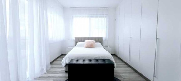 4 bedrooms Villa in Agios Tychonas, Cyprus No. 18772 12