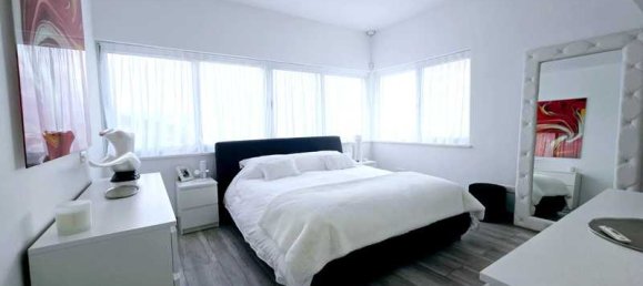 4 bedrooms Villa in Agios Tychonas, Cyprus No. 18772 5