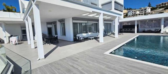 4 bedrooms Villa in Agios Tychonas, Cyprus No. 18772 15