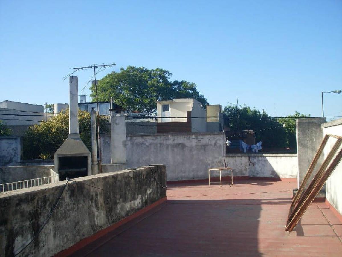 4 bedrooms House in Buenos Aires, Argentina No. 75221