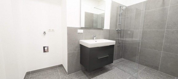 2-salle Appartement à Mariahilf, Austria No. 242585 5