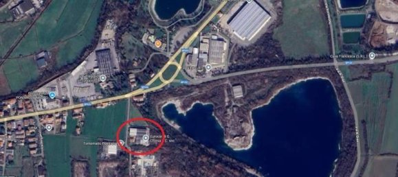 Склад 418м² в Понтироло Нуово, Италия № 270071 3